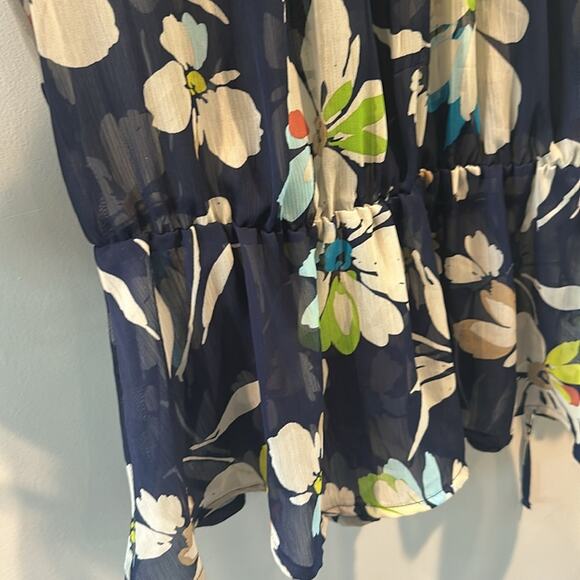 Old Navy Large Navy Blue Floral Semi-Sheer Cinched Blouse Top - Picture 6 of 8